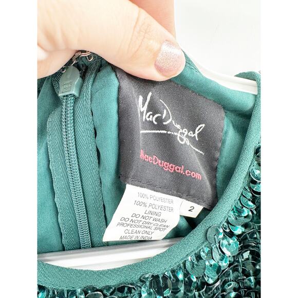 Mac Duggal 10509 Sleeveless High Neck Beaded Emerald Green Dress Size 2 - Picture 5 of 6